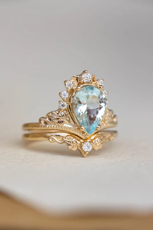 Men's Emerald Engagement Rings with 14K Yellow Gold and Vintage - Style FiligreeStunning aquamarine bridal ring set, big pear cut engagement rings with diamond crown / Ariadne