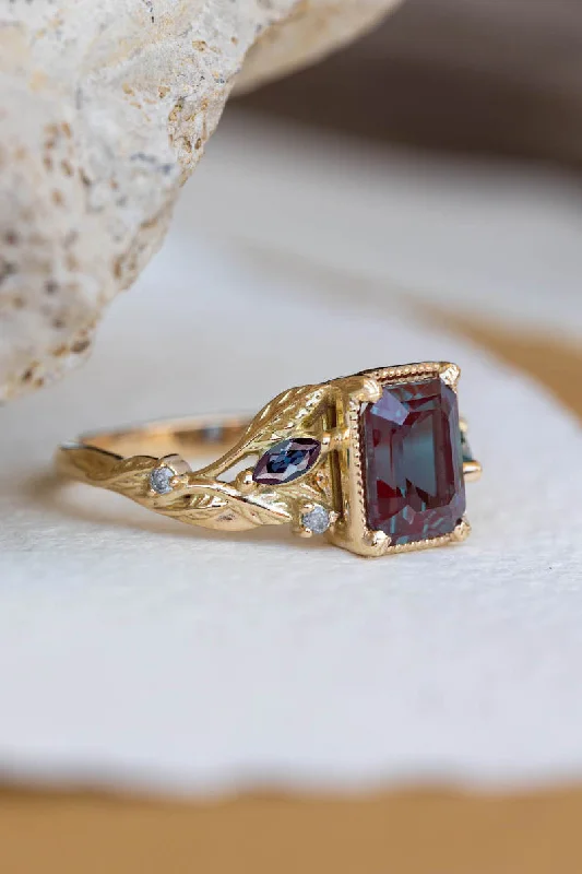 Men's Alexandrite Engagement Rings in Platinum with a Hidden Halo of DiamondsAlexandrite engagement ring with salt and pepper diamonds / Patricia