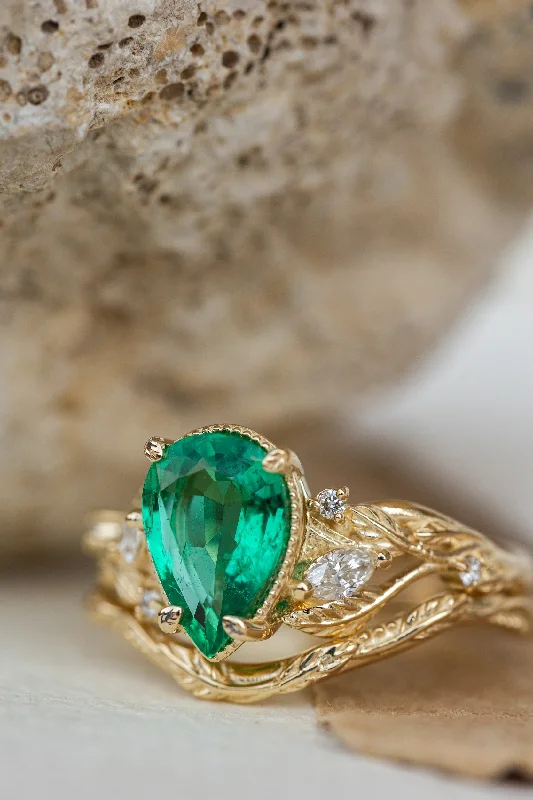 Men's Aquamarine Engagement Rings in 9K Gold with a Bezel - Set StoneNatural emerald bridal ring set, gold leaves stacking rings with diamonds / Patricia