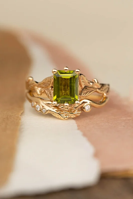 Men's Peridot Engagement Rings in 14K Gold - Filled Metal with a Micro - Pave SettingEmerald cut peridot bridal ring set, gold leaves engagement and wedding rings / Freesia Men's Peridot Engagement Rings in 14K Gold - Filled Metal with a Micro - Pave SettingEmerald cut peridot bridal ring set, gold leaves engagement and wedding rings / Freesia