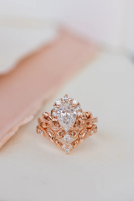 Men's Emerald Engagement Rings with 14K Yellow Gold and Vintage - Style FiligreeLab grown diamond engagement ring set, nature inspired rose gold bridal ring set with diamond halo / Sophie