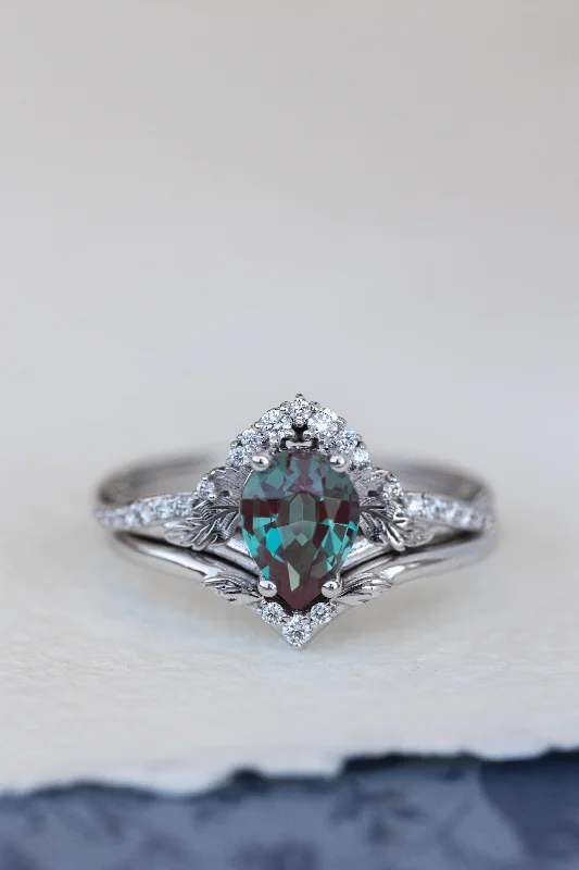 Men's Ruby Engagement Rings in Rose Gold with a Solitaire Design for a Romantic GestureColour changing alexandrite bridal ring set, white gold stacking rings with diamonds / Amelia Men's Ruby Engagement Rings in Rose Gold with a Solitaire Design for a Romantic GestureColour changing alexandrite bridal ring set, white gold stacking rings with diamonds / Amelia