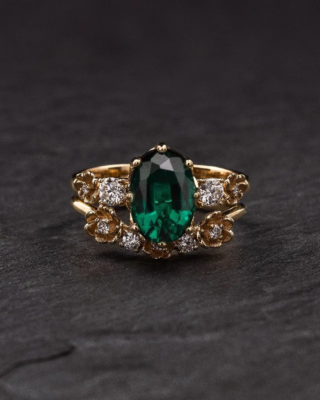 Men's Aquamarine Engagement Rings in 9K Gold with a Bezel - Set StoneBig lab emerald bridal ring set with a romantic floral design / Fiorella