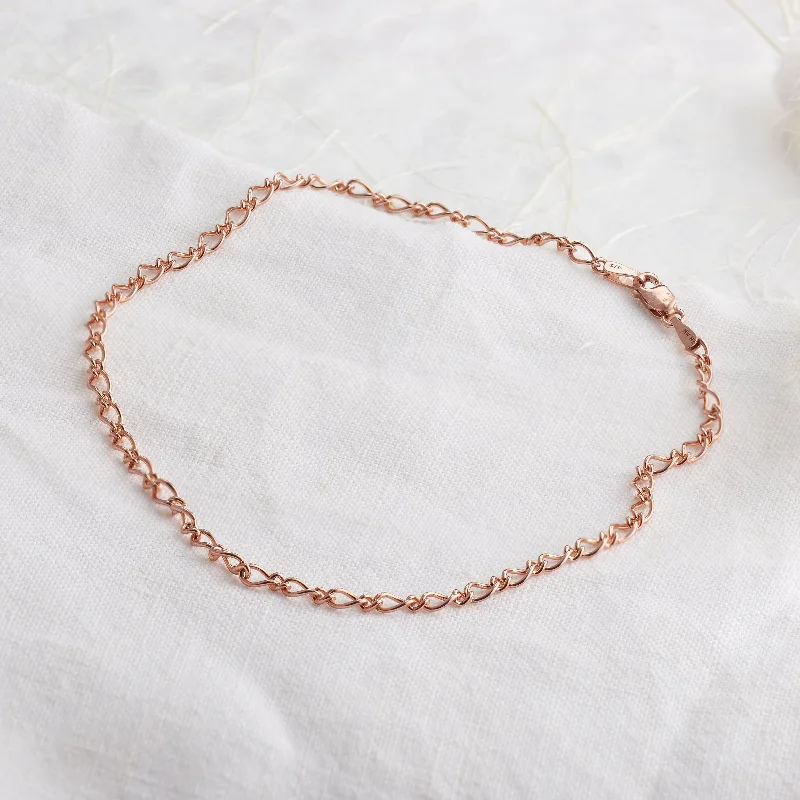 Platinum Celtic - Inspired Wedding Bands with Intricate Knotwork Patterns for a Symbolic and Stylish Choice9K Rose Gold Solid Oval Figaro Anklet Platinum Celtic - Inspired Wedding Bands with Intricate Knotwork Patterns for a Symbolic and Stylish Choice9K Rose Gold Solid Oval Figaro Anklet