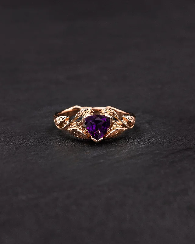 Men's Sapphire Engagement Rings in 18K White Gold with Pave Diamond AccentsTextured twig engagement ring with purple amethyst / Clematis
