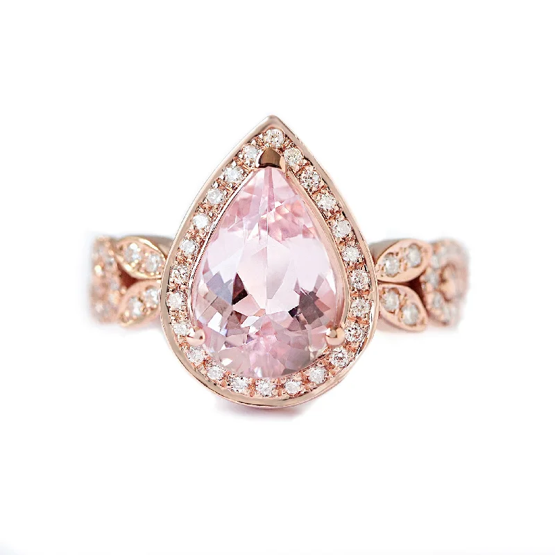 Men's Aquamarine Engagement Rings in 9K Gold with a Bezel - Set StonePear Morganite & Diamonds Engagement Wave Band ring Men's Aquamarine Engagement Rings in 9K Gold with a Bezel - Set StonePear Morganite & Diamonds Engagement Wave Band ring