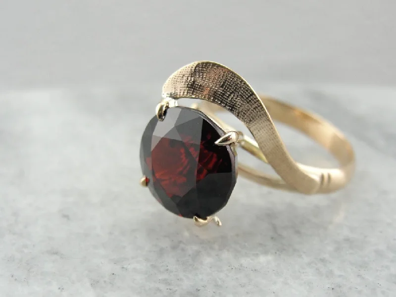 Tourmaline Gemstone Rings in 18K Two - Tone Gold with a Floral - Shaped Setting for a Feminine TouchSimplistic Bypass Design Garnet Solitaire in Rosy Yellow Gold Tourmaline Gemstone Rings in 18K Two - Tone Gold with a Floral - Shaped Setting for a Feminine TouchSimplistic Bypass Design Garnet Solitaire in Rosy Yellow Gold