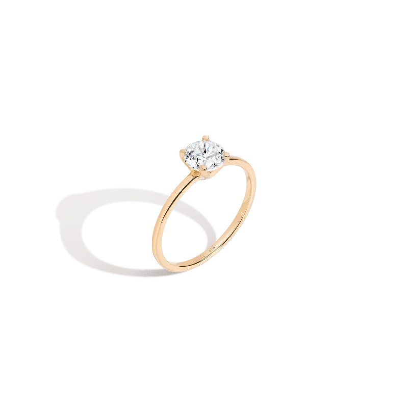 Men's Sapphire Engagement Rings in 18K White Gold with Pave Diamond AccentsRound Solitaire Diamond Ring Men's Sapphire Engagement Rings in 18K White Gold with Pave Diamond AccentsRound Solitaire Diamond Ring