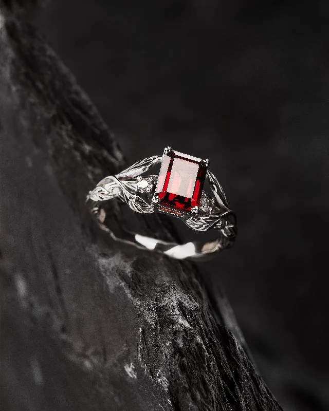 Men's Black Onyx Engagement Rings Set in Titanium for a Modern and Bold LookGorgeous garnet engagement ring, gold leaves ring with diamonds / Clematis