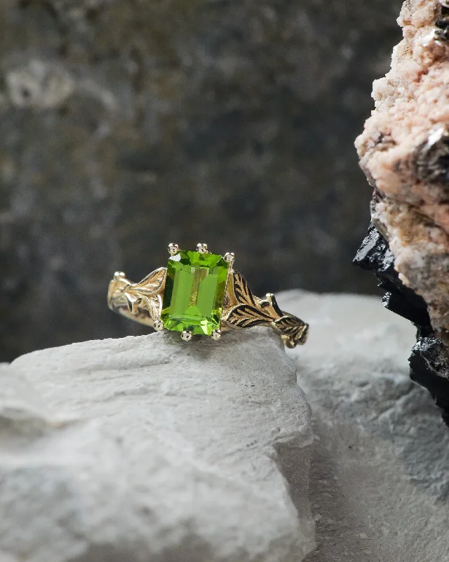 Men's Black Onyx Engagement Rings Set in Titanium for a Modern and Bold LookOctagon peridot engagement ring, nature themed branch proposal ring / Freesia Men's Black Onyx Engagement Rings Set in Titanium for a Modern and Bold LookOctagon peridot engagement ring, nature themed branch proposal ring / Freesia