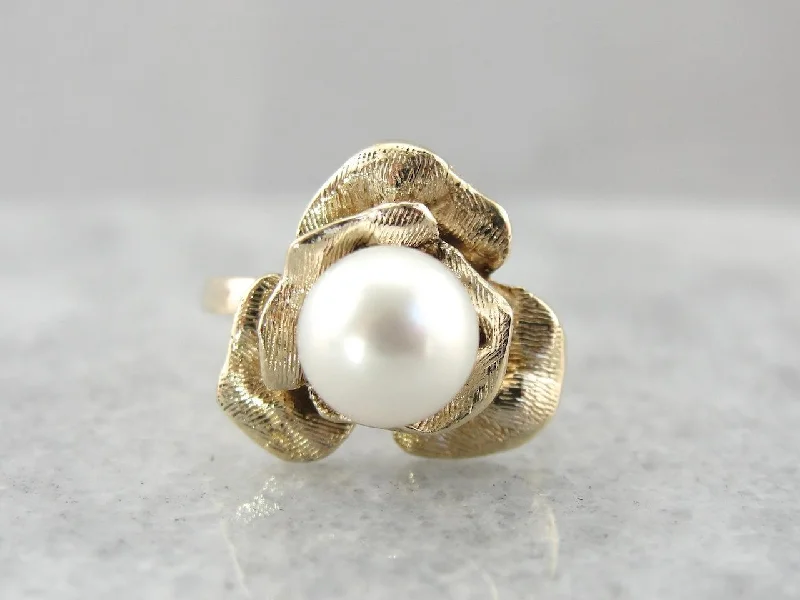 Alexandrite Gemstone Rings in Platinum with a Hidden Halo for a Rare and Luxurious PieceWhimsical Rose and Pearl Lady's Ring Alexandrite Gemstone Rings in Platinum with a Hidden Halo for a Rare and Luxurious PieceWhimsical Rose and Pearl Lady's Ring