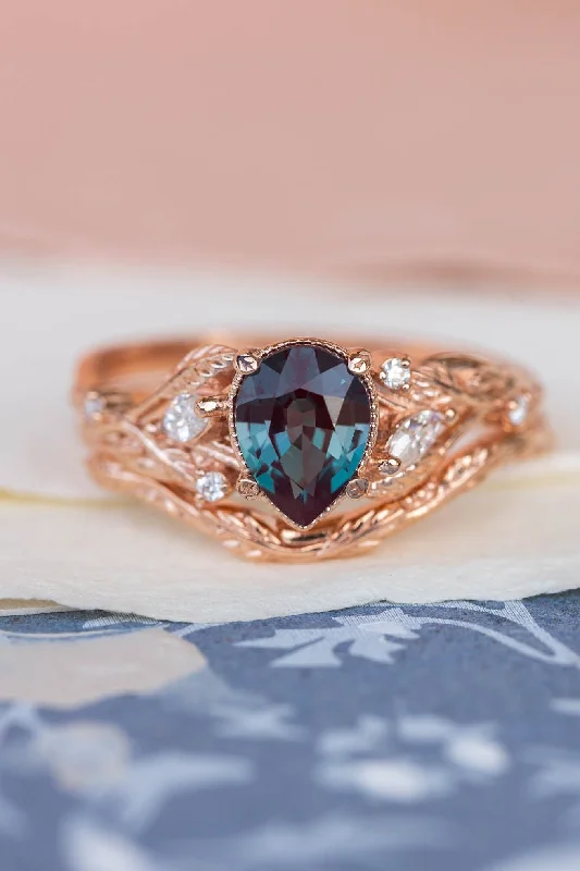 Men's Garnet Engagement Rings in 18K Gold Vermeil with Intricate Engraved DetailsColour changing alexandrite engagement ring set, rose gold stacking rings with accent diamonds  / Patricia