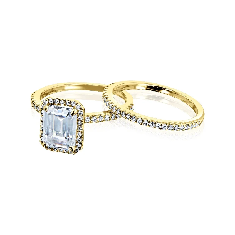 Heart - Shaped Engagement Rings in 14K Pink Gold for a Romantic ProposalAnnello by Kobelli 14k Gold Emma Forever One Moissanite Bridal Set (DEF/VS, DEF/VS)