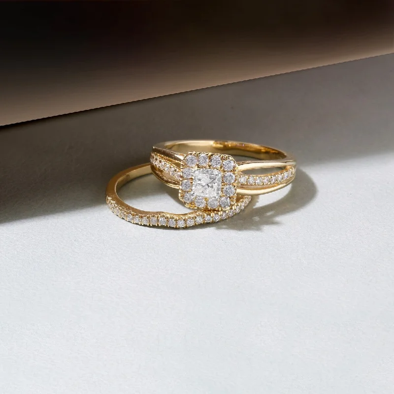 Princess Cut Engagement Rings in 18K White Gold with Micro - Pave Side StonesDe Couer IGI Certified 14k Yellow Gold 5/8ct TDW Princess-Cut Diamond Frame Bridal Set