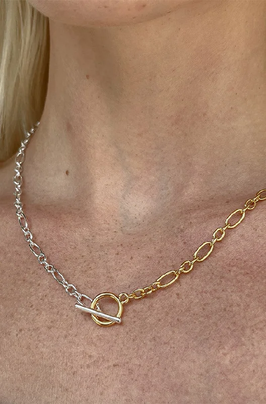 Enamel - Painted Chain Rings with a Colorful DesignTWO-TONE FIGARO CHAIN NECKLACE