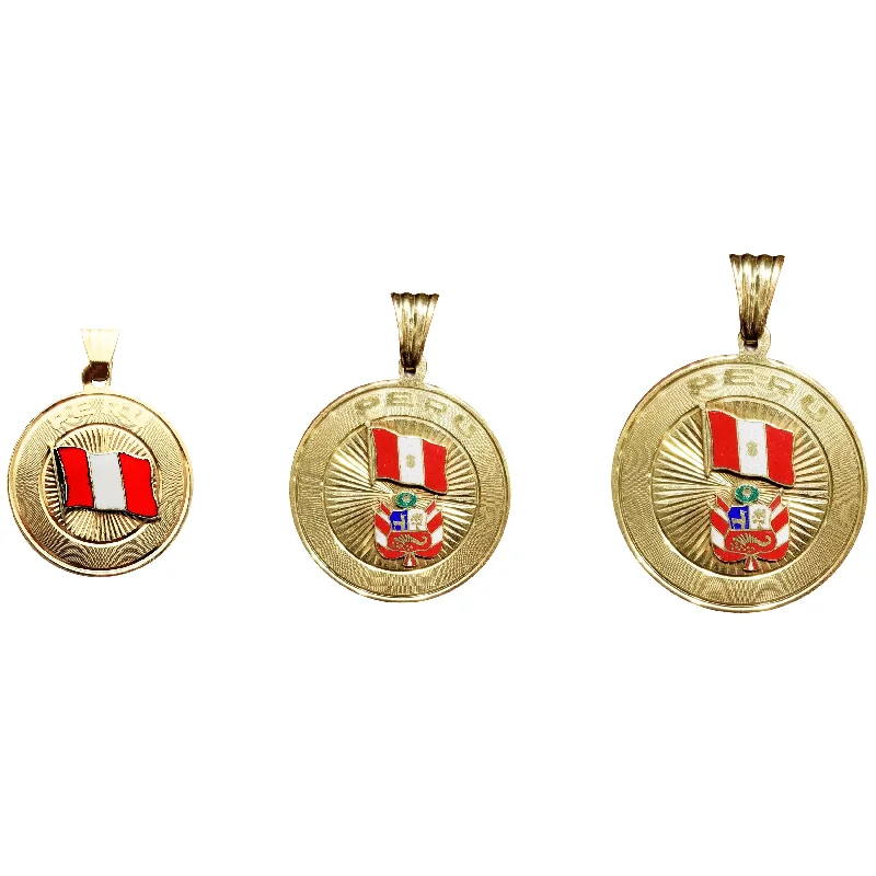 Pearl - Embellished Floral Pendant for a Feminine and Romantic LookPeru Medallion Pendant (14K)