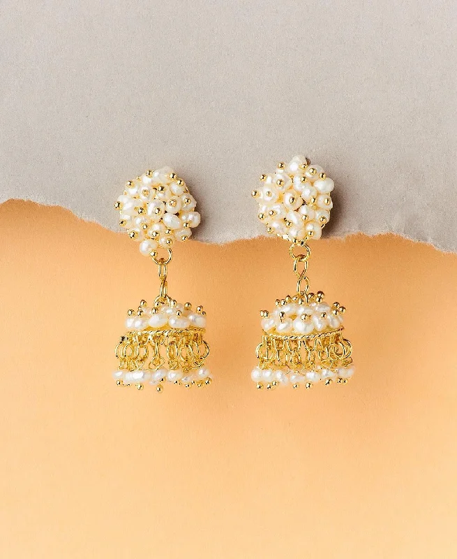 Adjustable - length drop earrings for a customizable lookTrendy Pearl Hanging Earrings